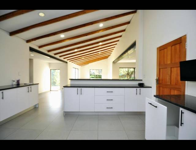 4 BEDROOM PROPERTY TO RENT IN RIVER CLUB